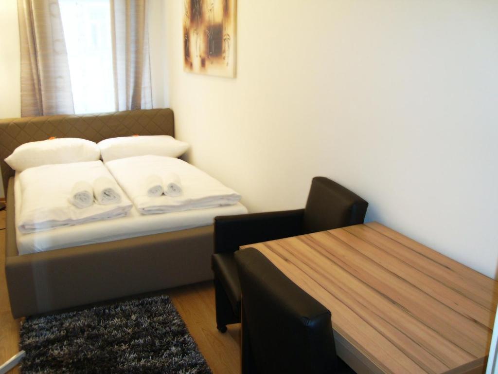 Apartment Enenkelstrasse เวียนนา ภายนอก รูปภาพ