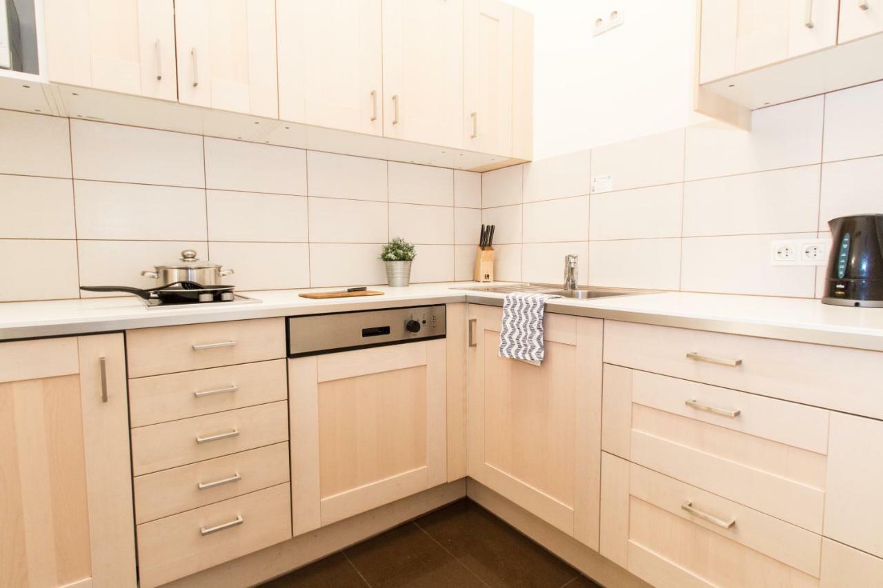 Apartment Enenkelstrasse เวียนนา ภายนอก รูปภาพ