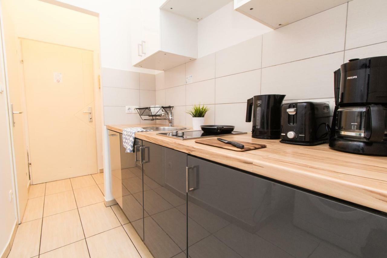 Apartment Enenkelstrasse เวียนนา ภายนอก รูปภาพ
